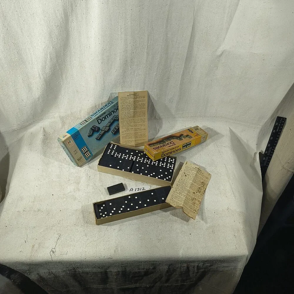 Vintage Milton Bradley 1970's Dble 6 & Dble 9 Dragon Wooden Dominoes In Orig Box